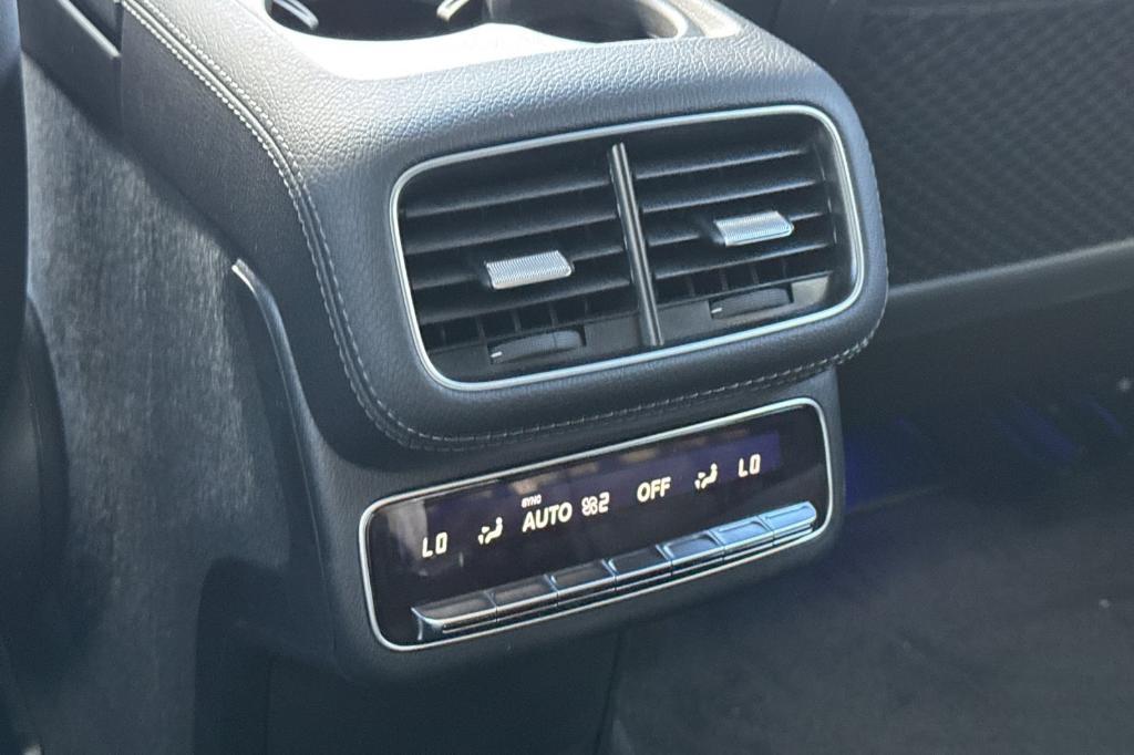 new 2025 Mercedes-Benz GLS 450 car, priced at $95,035