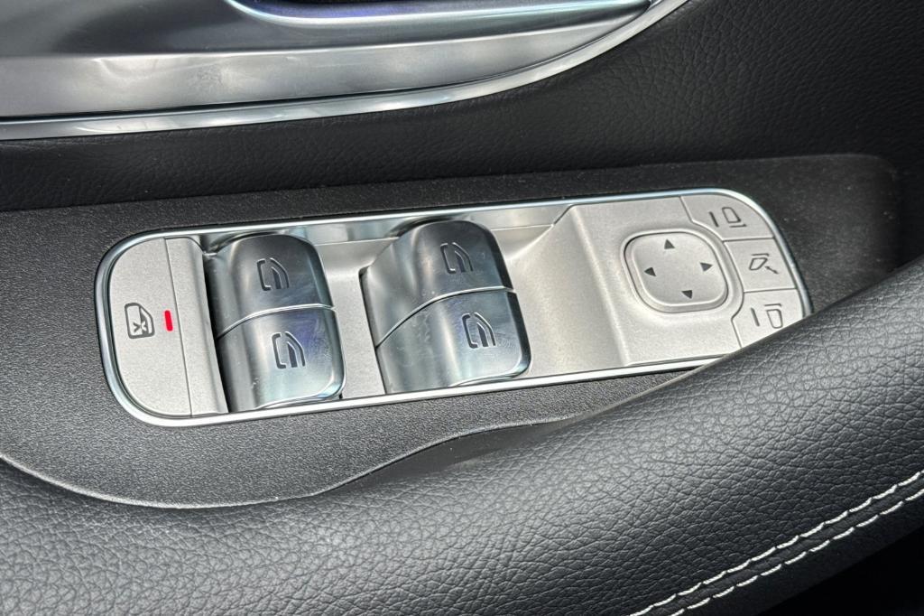 new 2025 Mercedes-Benz GLS 450 car, priced at $95,035