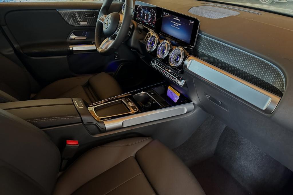 used 2024 Mercedes-Benz GLB 250 car, priced at $37,777