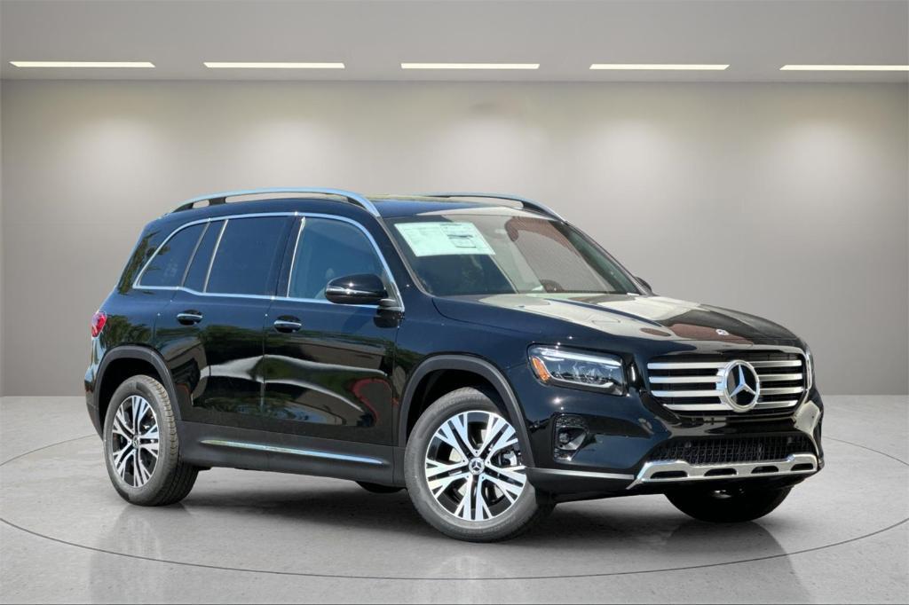 used 2024 Mercedes-Benz GLB 250 car, priced at $37,777