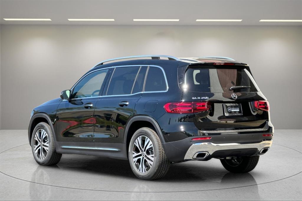 used 2024 Mercedes-Benz GLB 250 car, priced at $37,777