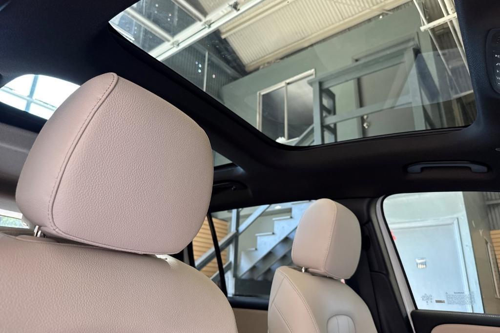 new 2026 Mercedes-Benz GLB 250 car, priced at $49,990