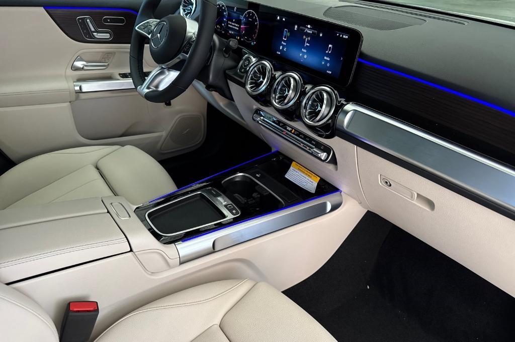 new 2026 Mercedes-Benz GLB 250 car, priced at $49,990