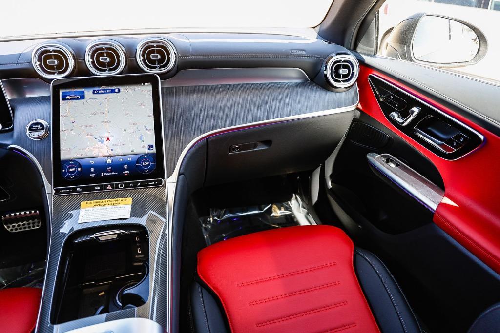 new 2025 Mercedes-Benz GLC 300 car, priced at $70,605