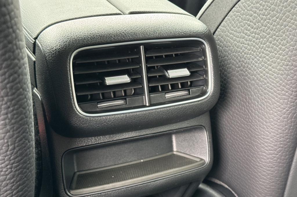 new 2026 Mercedes-Benz GLE 450 car, priced at $82,345