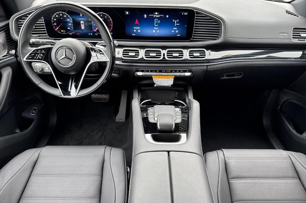 new 2026 Mercedes-Benz GLE 450 car, priced at $82,345