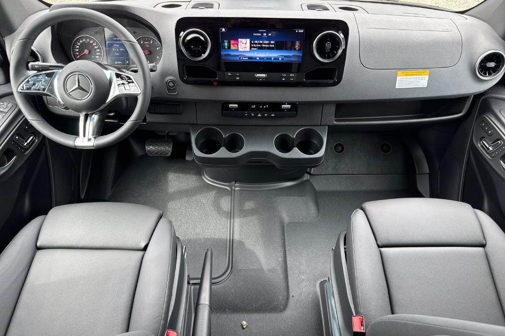 new 2025 Mercedes-Benz Sprinter 2500 car, priced at $70,726