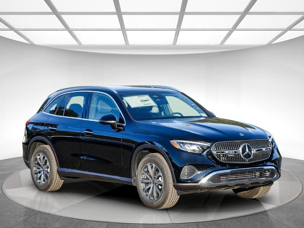 new 2026 Mercedes-Benz GLC 300 car, priced at $55,190