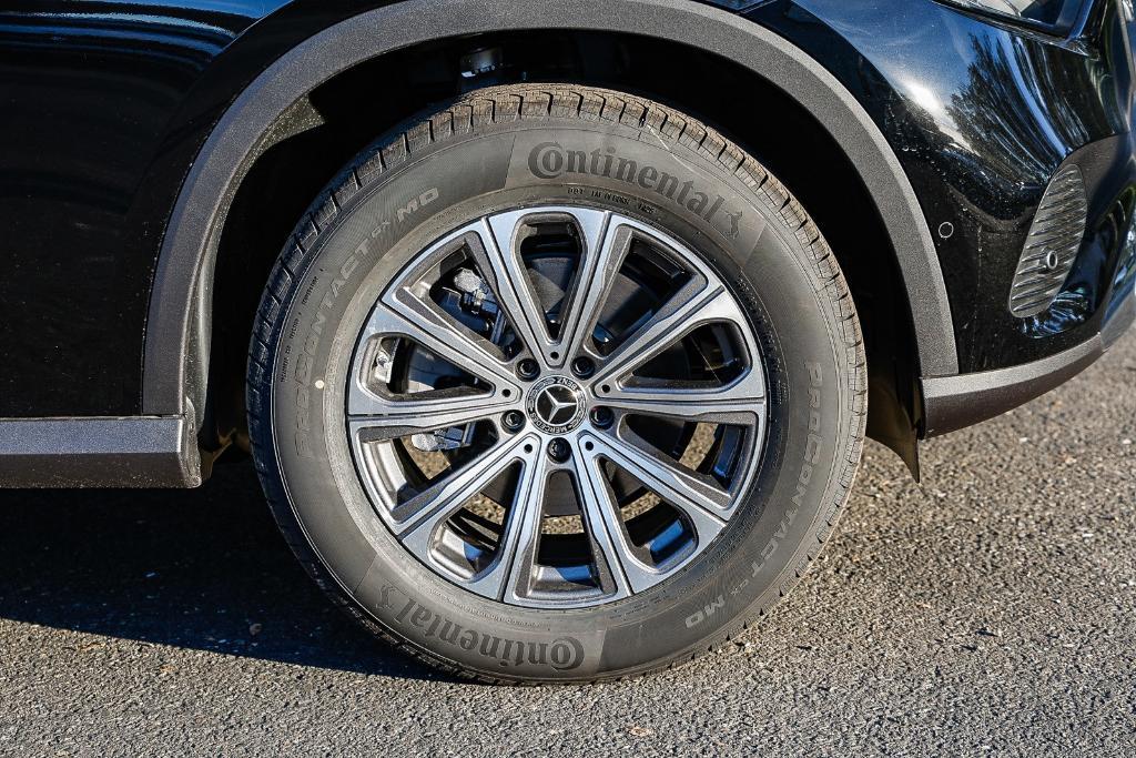 new 2026 Mercedes-Benz GLC 300 car, priced at $55,190