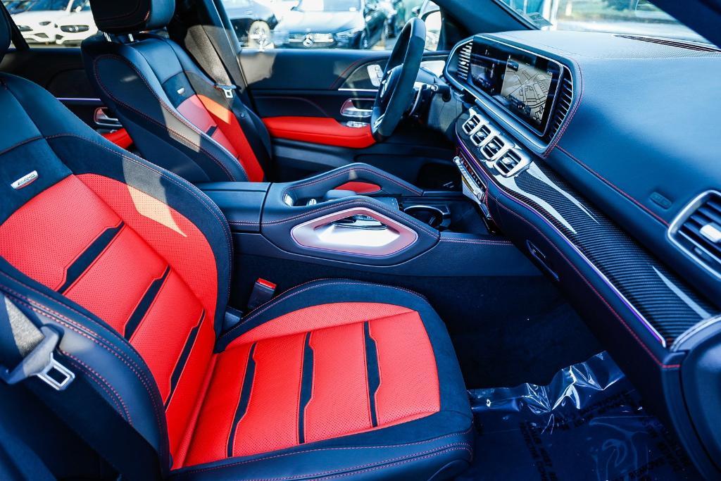 new 2026 Mercedes-Benz AMG GLE 53 car, priced at $98,940