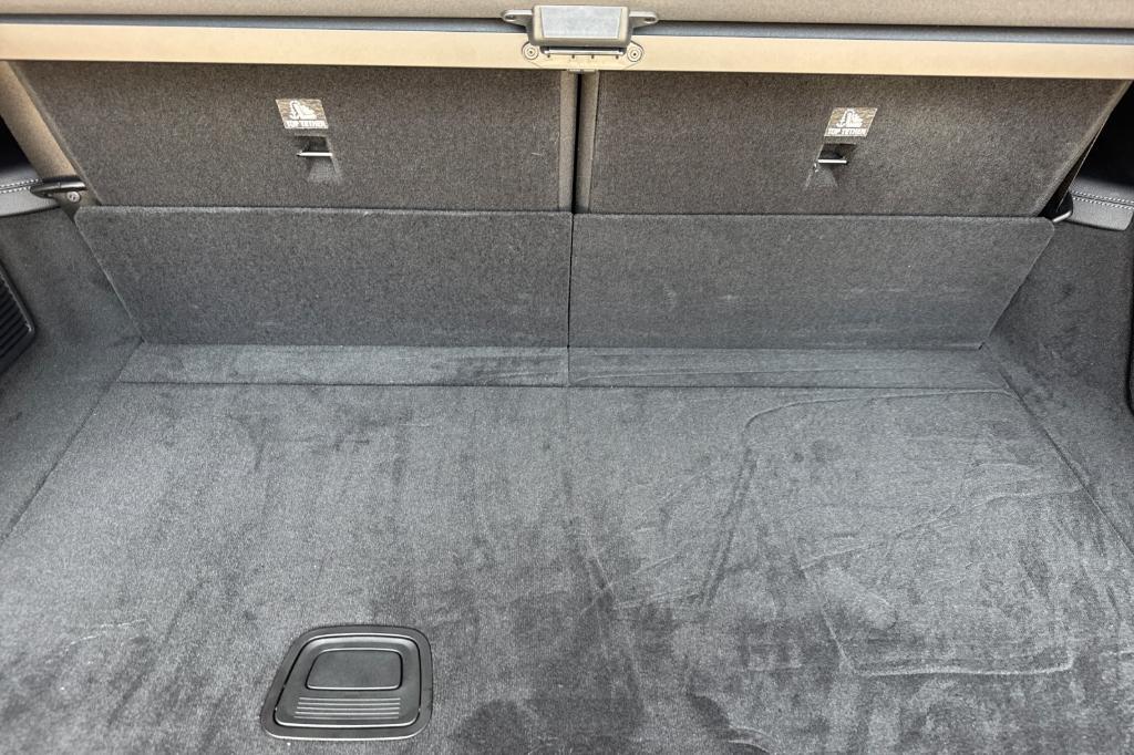 new 2025 Mercedes-Benz GLS 450 car, priced at $96,220