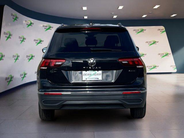 new 2024 Volkswagen Tiguan car