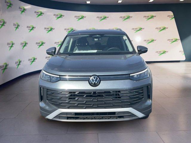 new 2025 Volkswagen Tiguan car, priced at $34,071