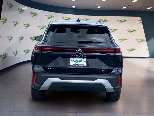 new 2025 Volkswagen Tiguan car, priced at $37,416