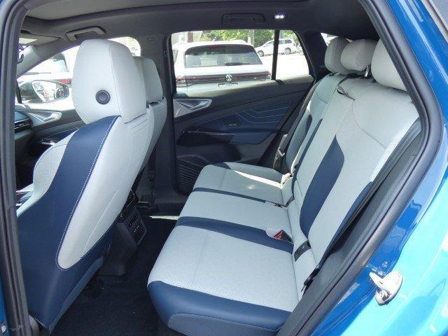 new 2025 Volkswagen ID.4 car, priced at $60,156