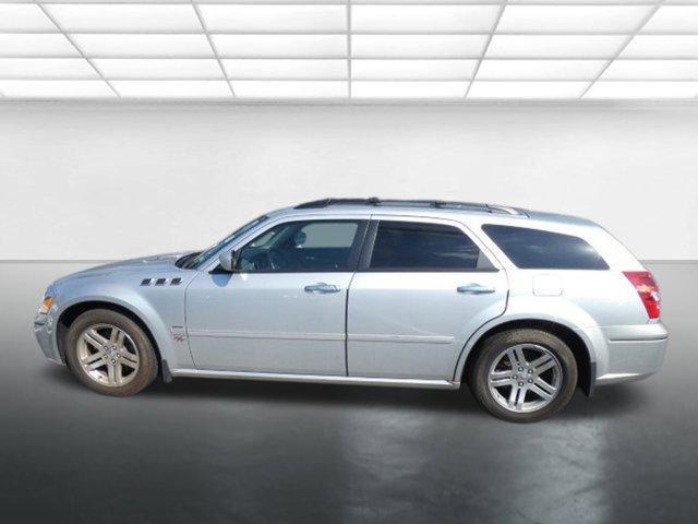 used 2005 Dodge Magnum car, priced at $31,950