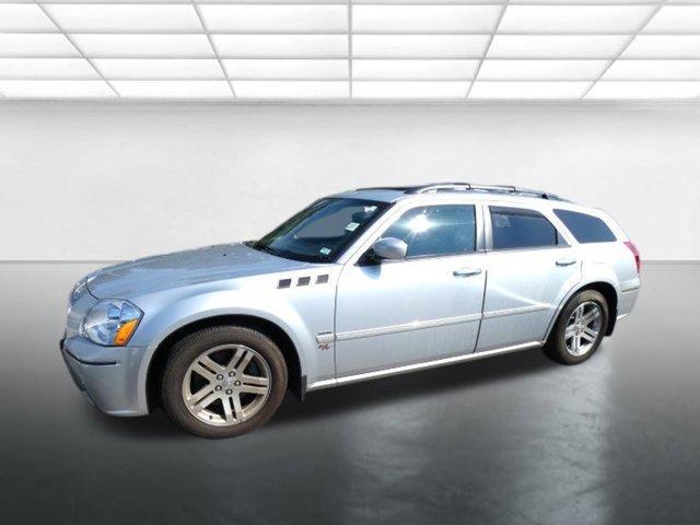 used 2005 Dodge Magnum car, priced at $31,950