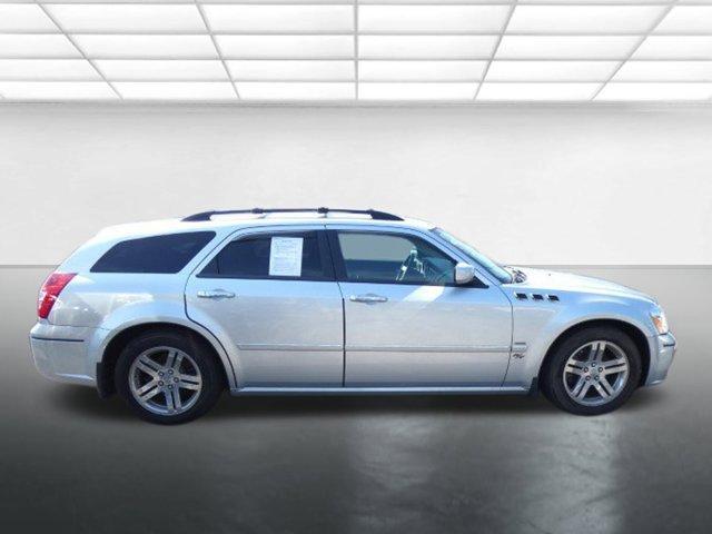 used 2005 Dodge Magnum car, priced at $31,950