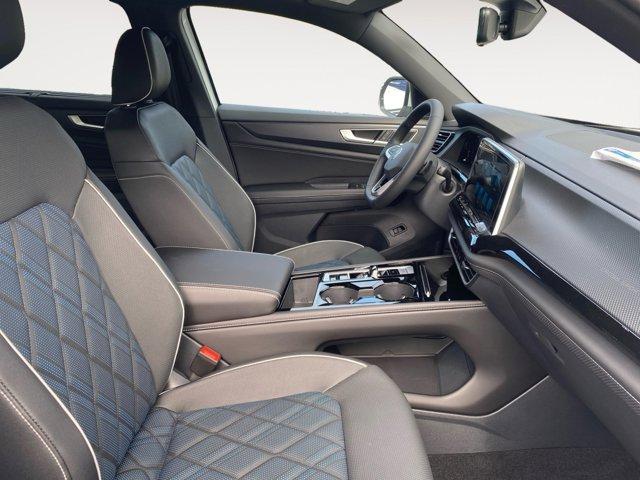 new 2026 Volkswagen Atlas Cross Sport car, priced at $56,886