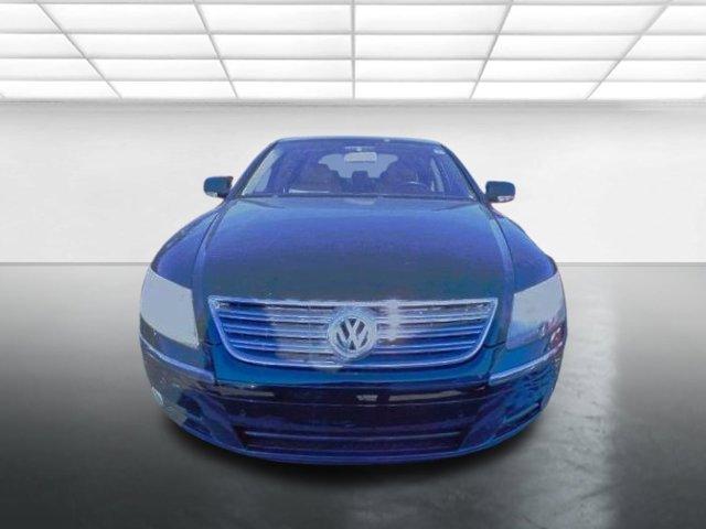 used 2004 Volkswagen Phaeton car, priced at $24,950