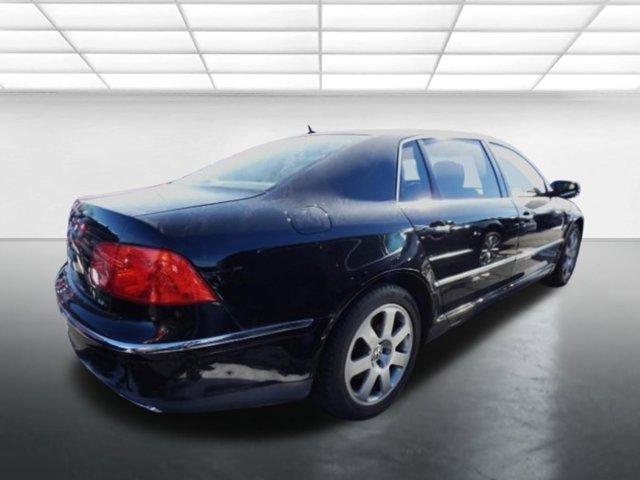 used 2004 Volkswagen Phaeton car, priced at $24,950