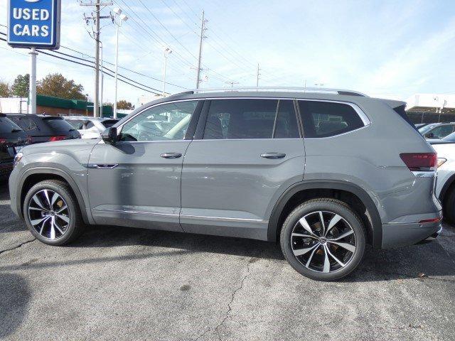 new 2025 Volkswagen Atlas car, priced at $56,776