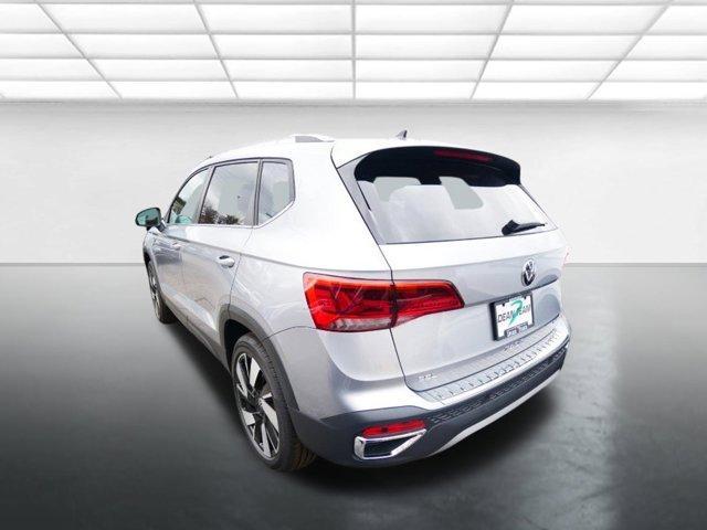 new 2024 Volkswagen Taos car, priced at $36,014