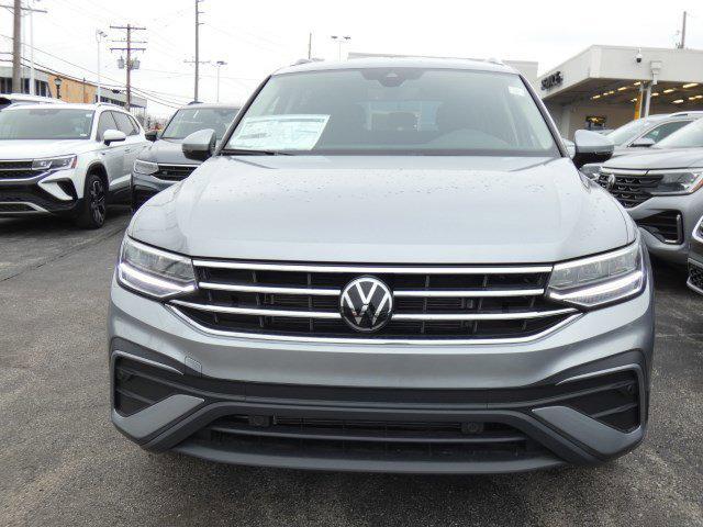 new 2024 Volkswagen Tiguan car, priced at $30,579