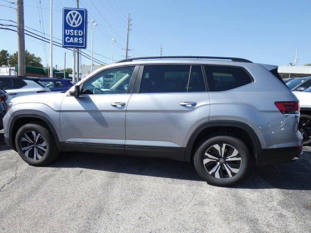 new 2024 Volkswagen Atlas car, priced at $40,586