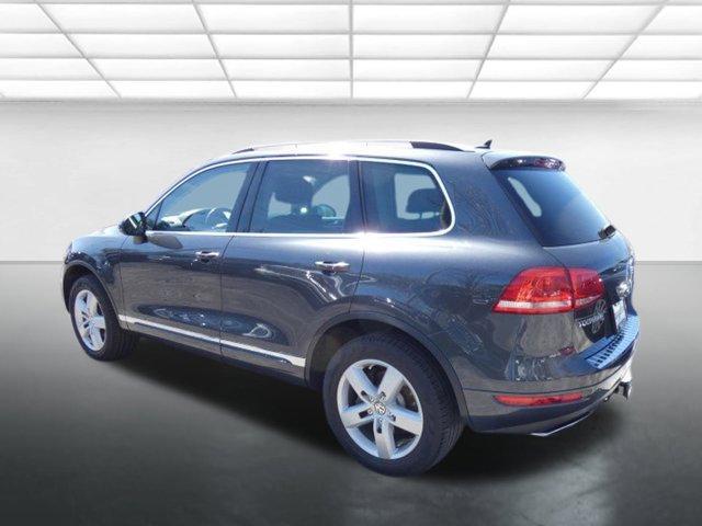 used 2012 Volkswagen Touareg car, priced at $14,950