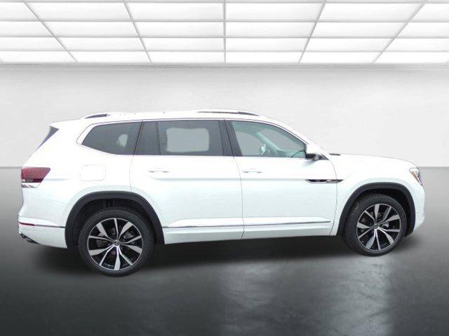 new 2025 Volkswagen Atlas car, priced at $57,006