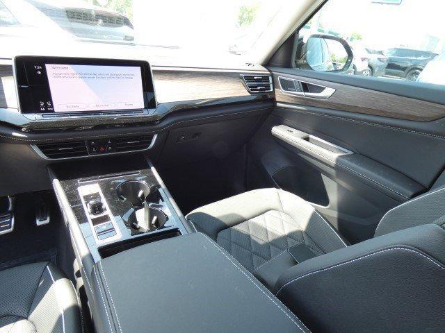 new 2025 Volkswagen Atlas car, priced at $55,856