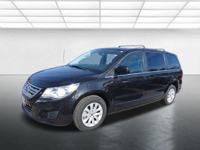 used 2014 Volkswagen Routan car, priced at $10,950