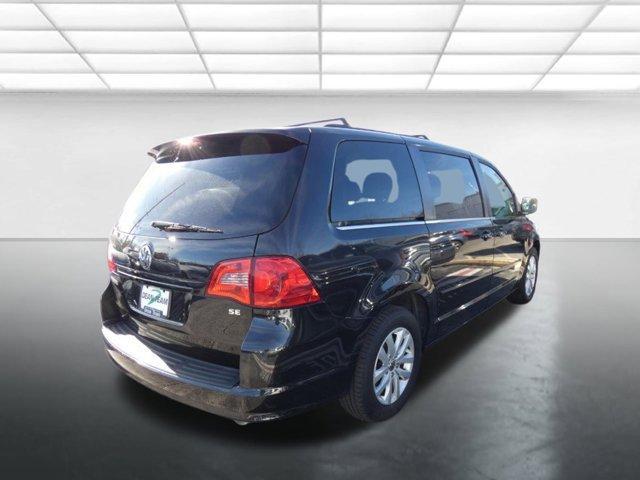 used 2014 Volkswagen Routan car, priced at $10,950