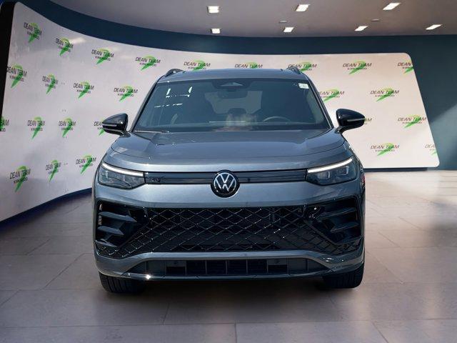 new 2025 Volkswagen Tiguan car, priced at $40,136