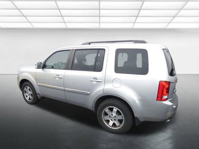 used 2010 Honda Pilot car, priced at $10,950