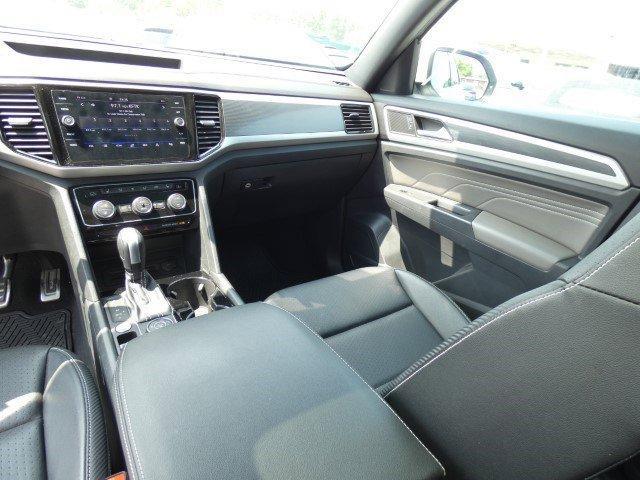 used 2022 Volkswagen Atlas Cross Sport car, priced at $31,950