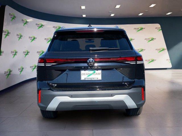 new 2026 Volkswagen Tiguan car, priced at $38,786