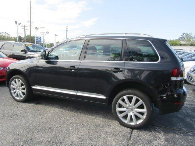 used 2010 Volkswagen Touareg car, priced at $15,950