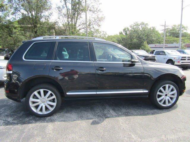 used 2010 Volkswagen Touareg car, priced at $15,950