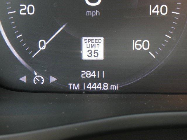 used 2020 Volvo XC40 car, priced at $28,950