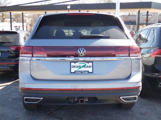 new 2024 Volkswagen Atlas car, priced at $40,981