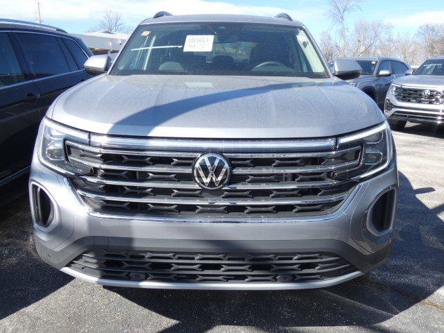 new 2024 Volkswagen Atlas car, priced at $40,981