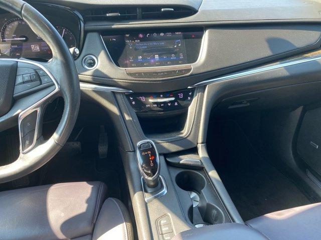 used 2017 Cadillac XT5 car, priced at $17,950