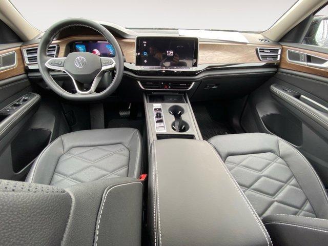 new 2026 Volkswagen Atlas car, priced at $43,811