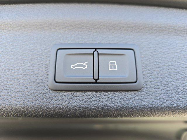 new 2025 Audi Q3 car, priced at $42,297