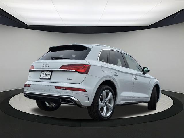 new 2025 Audi Q5 car, priced at $55,675