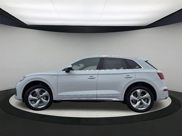 new 2025 Audi Q5 car, priced at $55,675