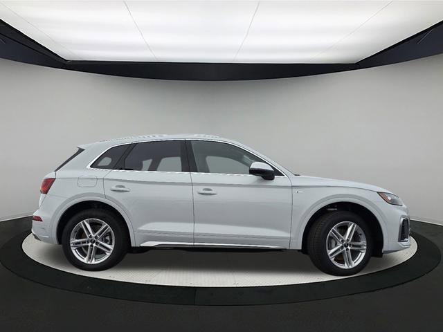 new 2025 Audi Q5 car, priced at $59,525