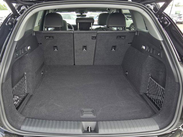 new 2025 Audi Q6 e-tron car, priced at $76,335